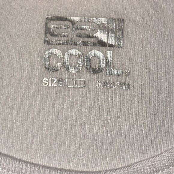 *New* 32 Degrees Cool White Scoop Neck Jersey Knit Short Sleeve Tee Ladies Large - Picture 3 of 8